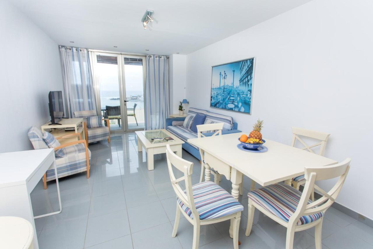 Great Balcony Over Blue Sea By Canariasgetaway Las Palmas Exterior photo