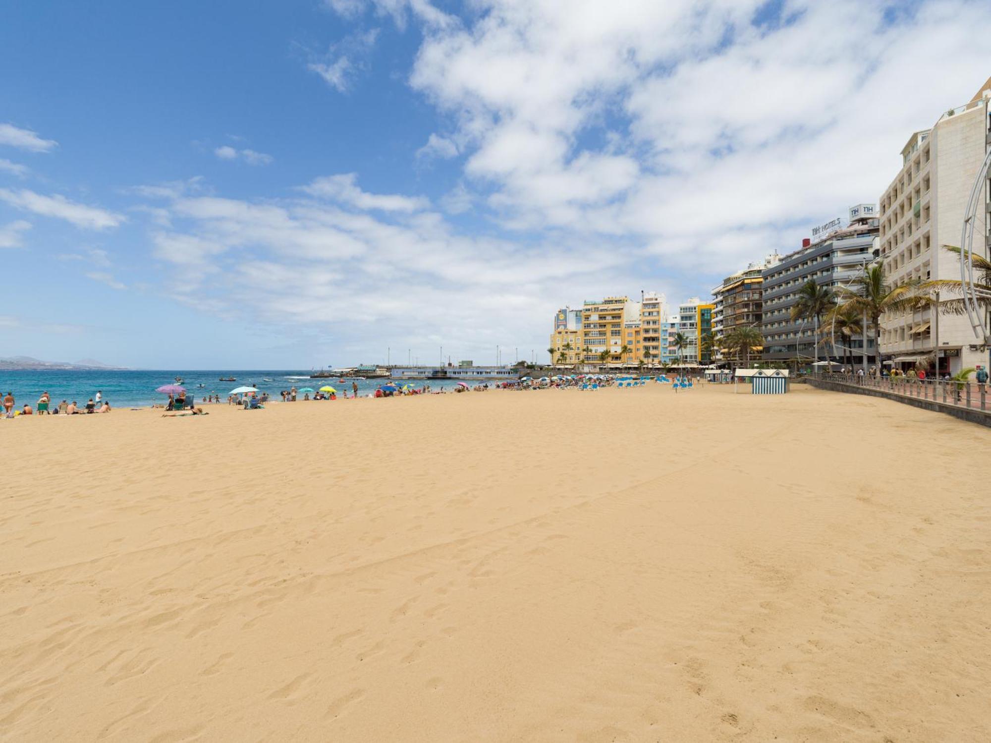 Great Balcony Over Blue Sea By Canariasgetaway Las Palmas Exterior photo